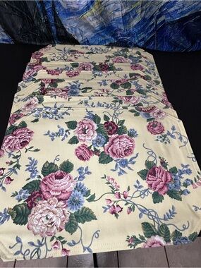Set of 8 Longaberger Rare Placemats